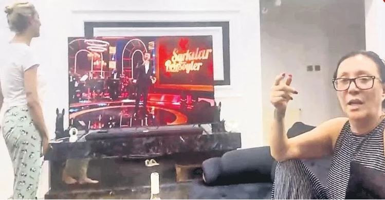 Arabeskin kraliçesi Güllü’nün ölümünde sır perdesi aralanıyor! Evlatları o geceyi anlattı: "Dans ederken bir anda..." - Resim: 1