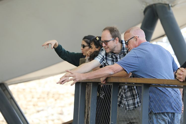 Tarihin sıfır noktası doldu taştı: Günlük 5 bin kişi 12 bin yıllık Göbeklitepe'yi geziyor! - Resim: 24