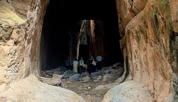 Türkiye’deki tarihi sırra turist akını! İçeri adım atanın tüyleri diken diken oluyor