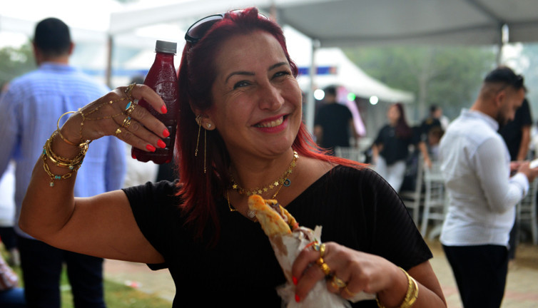 Yağışa rağmen kuyruklar oluştu: Adana Lezzet Festivali rekorla kapandı