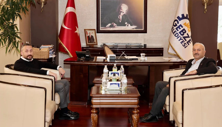 Belediye başkanı devreye girdi: Gebzespor Başkanı istifadan vazgeçti