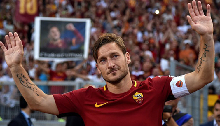 Totti'den yıllar sonra duygusal itiraf! 'Beni asıl yaralayan Roma oldu'