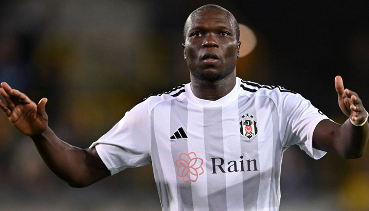 Yeni adresi şaşırttı! Vincent Abobubakar tam 5 ay sonra takım buldu