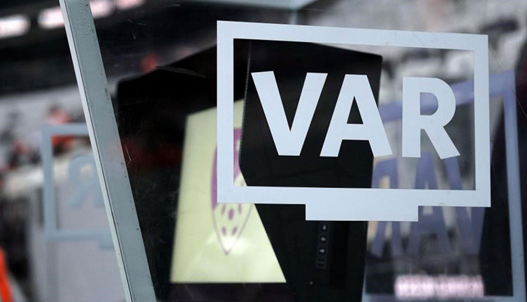 Kadıköy'de çok tartışılan iki karar