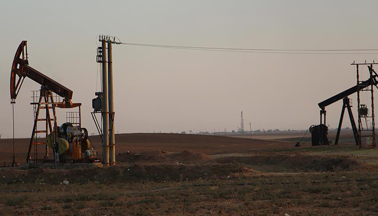 Ukrayna vurdu, petrol zıpladı: Brent 63’e koşuyor mu? (4 Aralık 2025)