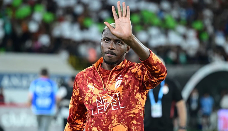 Victor Osimhen geri dönüyor!