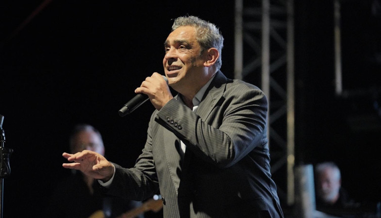 Ege Ayvalık'ı salladı: Binlerce kişi ‘Delice Bir Sevda’ya kapıldı!