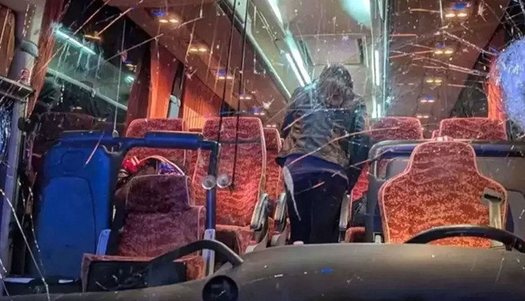 Maç sonrası takım otobüsüne saldırı! Şoförü öldürdüler