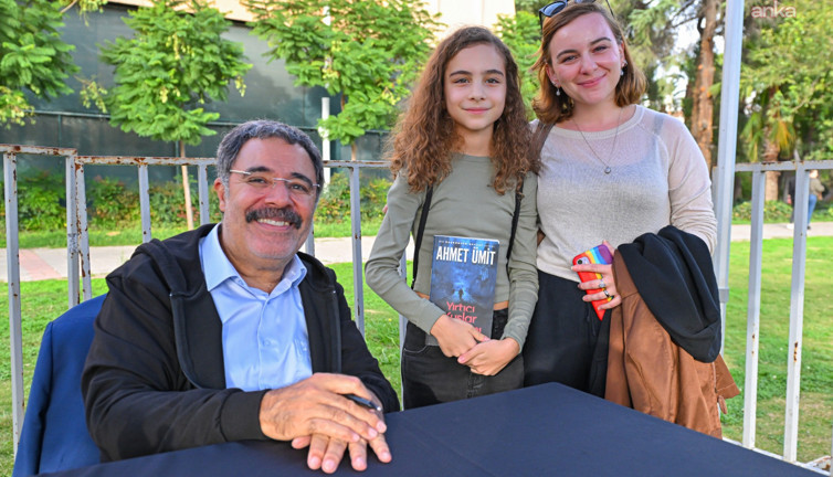 Usta yazar Ahmet Ümit açıkladı: Yeni romanı ne zaman çıkıyor, sloganı ne?