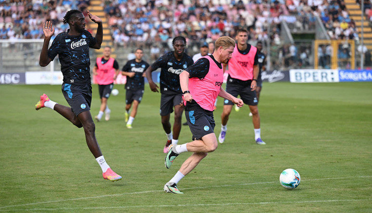 Napoli'ye kötü haber: Kevin De Bruyne uzun süre sahalardan uzak kalacak