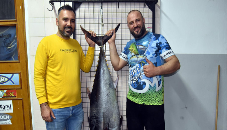 1 metre 74 santimlik orkinos yakaladı