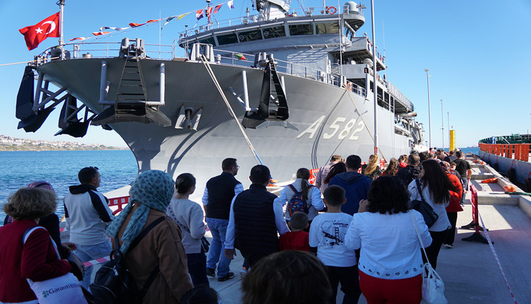 Cumhuriyet Bayramı’nda TCG Alemdar sürprizi: Kapılar Açıldı