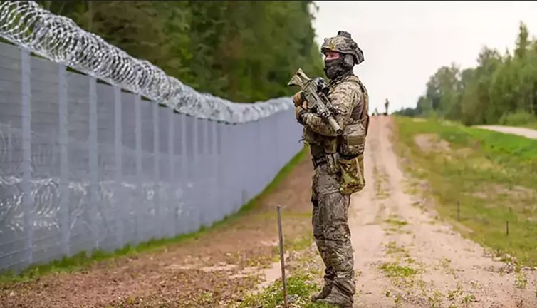 Litvanya, Belarus sınırını 1 aylığına kapatma kararı aldı