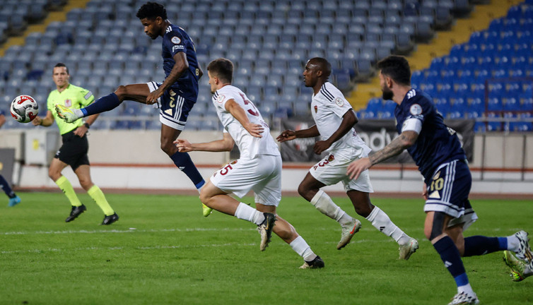 Erzurumspor FK yenilmezlik serisine devam ediyor