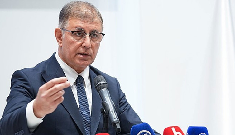 Cemil Tugay'dan yeni hamle: Makam odalarını kaldırıyoruz, açık ofise geçiyoruz