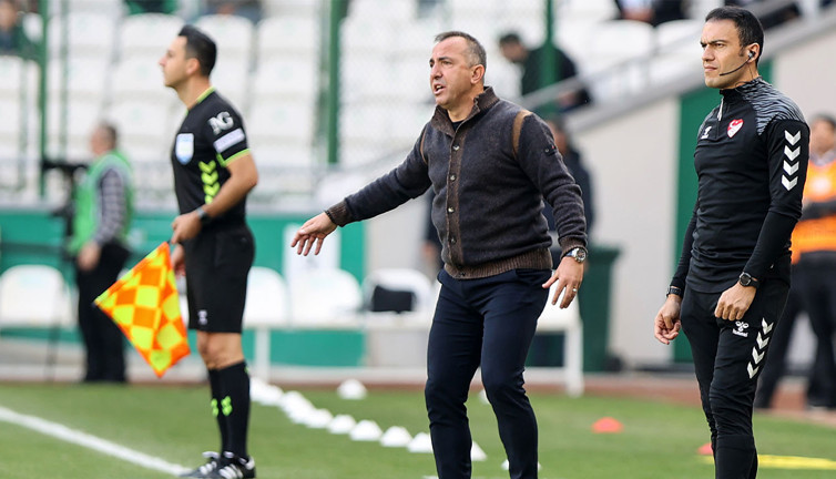 Konyaspor'da Recep Uçar dönemi sona erdi: Halefi belli oldu