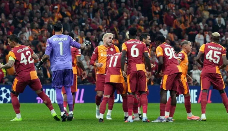 Galatasaray açıkladı! Yıldız oyuncu ameliyat oldu: 6-8 hafta forma giyemeyecek
