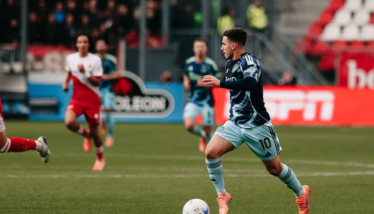 Ajax'a Galatasaray'dan sonra bir darbe de Utrecht'ten geldi