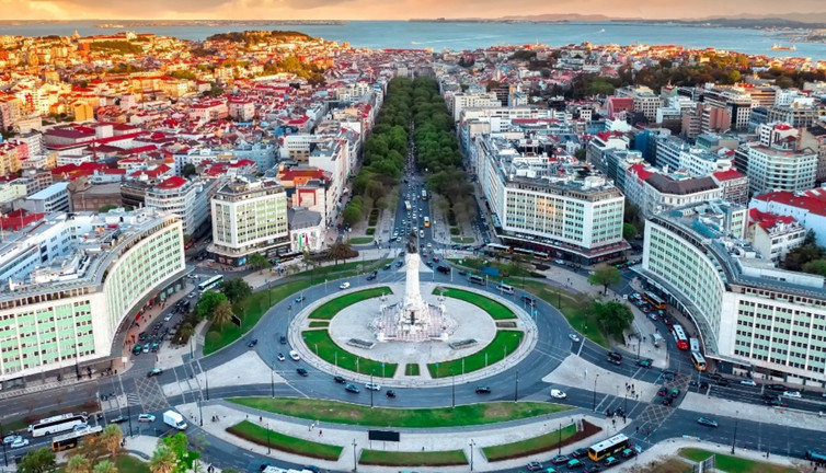 AB ülkesinde Türklere ‘oturum izni’ fırsatı: İşte aylık gelir sınırı