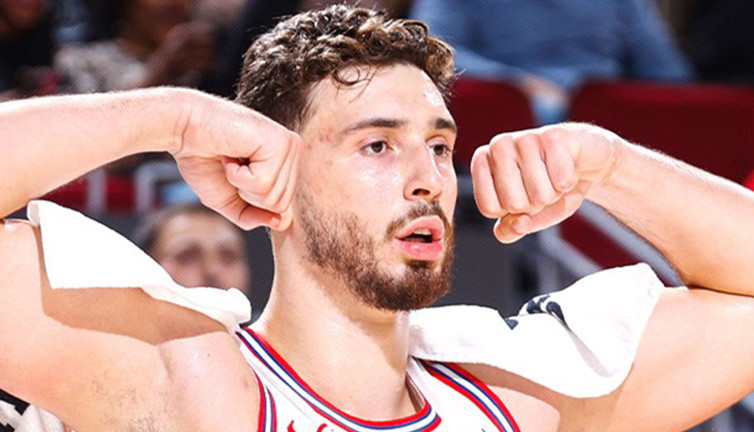 Alperen Şengün'den 'Büyücüler'e karşı resital