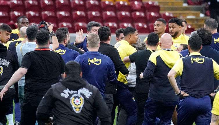 Fenerbahçe'de Mert Hakan Yandaş ve Jayden Oosterwolde'ye hapis istemi!