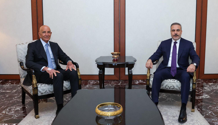 Fidan ve ABD'nin Ankara Büyükelçisi Tom Barrack bir araya geldi