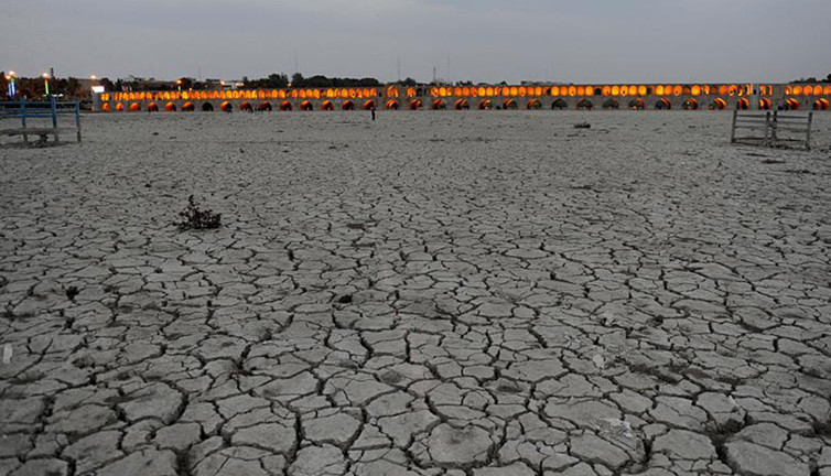 Kuraklık alarmı çalıyor: İran'a bu sonbahar bir damla yağmur düşmedi