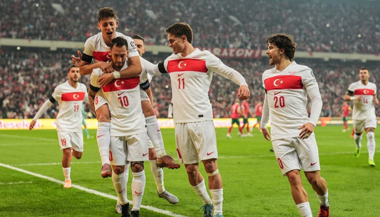 A Milli Takım'da büyük şok! Yıldız oyuncu kadrodan çıkartıldı