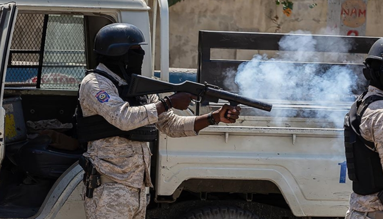 ABD piyadeleriyle Haitili çete üyeleri arasında çatışma