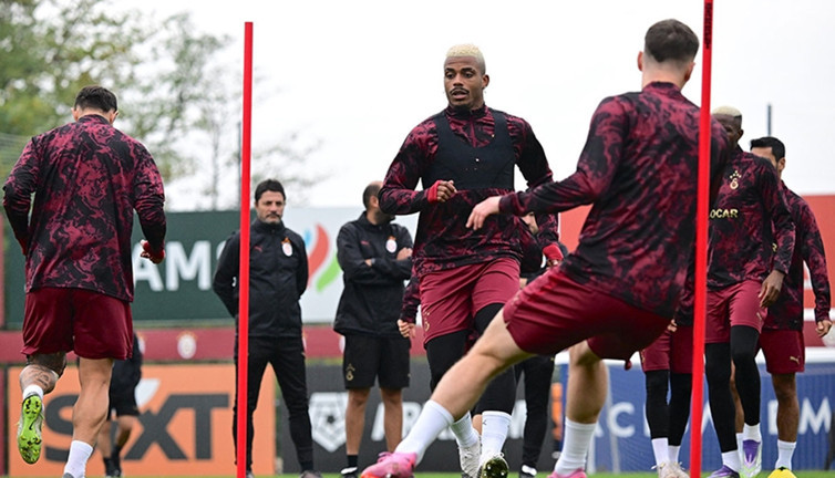 Milli ara Galatasaray'a yaradı!