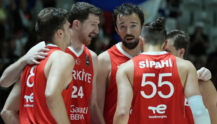 A Milli Takım'ın Dünya Kupası Elemeleri aday kadrosu açıklandı!