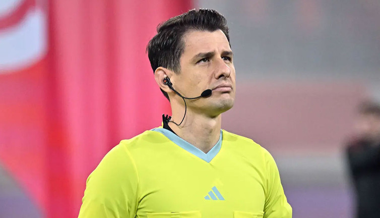 Halil Umut Meler'den Dünya Kupası Elemeleri'ne damga vuran 2 karar! Herkes bu maçı konuşuyor