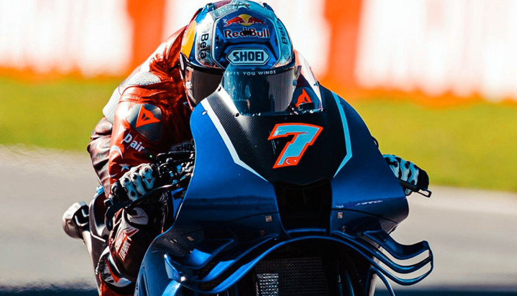 Toprak Razgatlıoğlu MotoGP'de piste çıktı