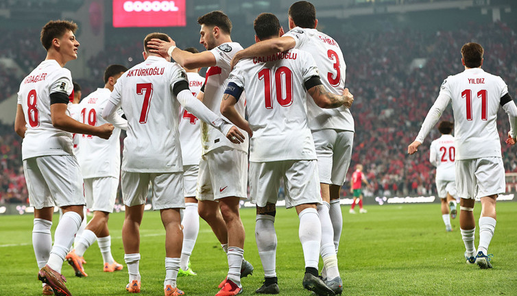 'Bizim Çocuklar' yükseliyor