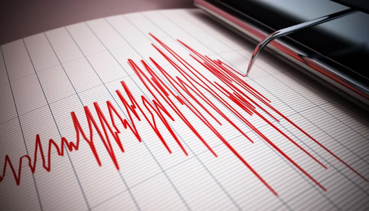 Balıkesir'de deprem!