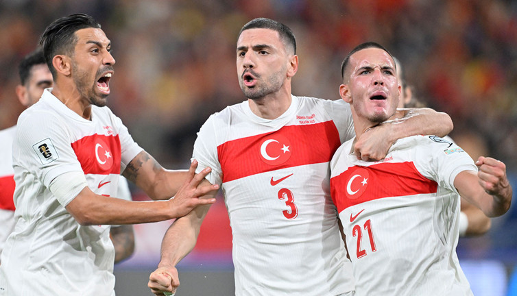 İspanyol basını Türkiye'yi konuşuyor! 'Kıl payı kurtulduk'