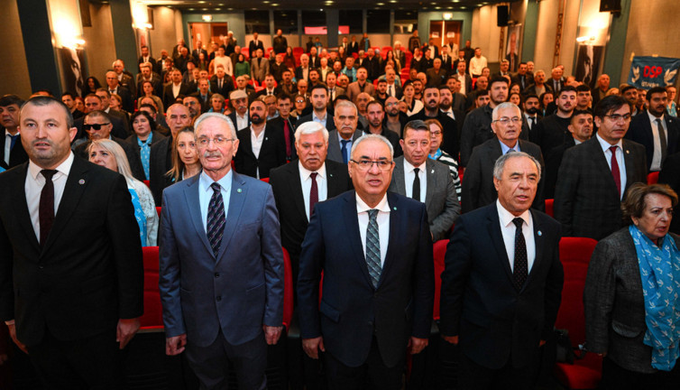 DSP’nin 40. yılında güçlü 'Cumhuriyet' vurgusu