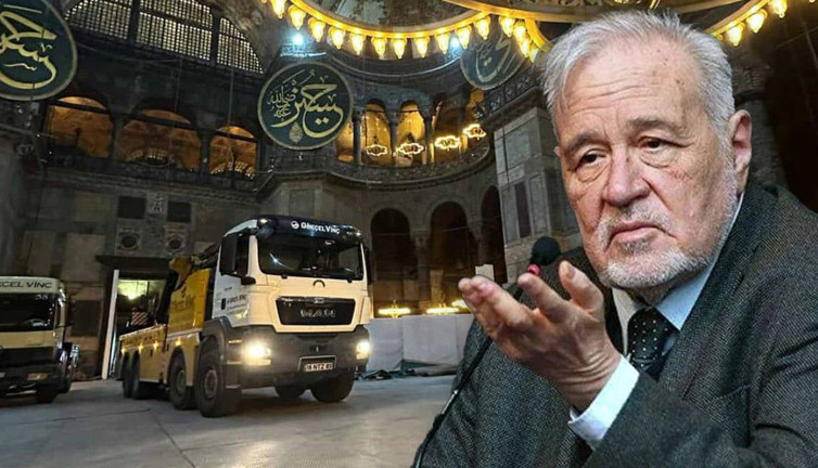 İlber Ortaylı, Ayasofya’daki kamyona böyle tepki verdi
