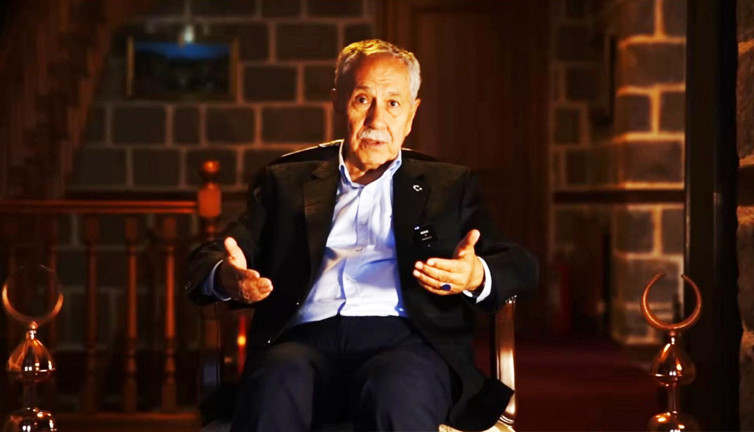 Bülent Arınç PKK'yı gördü el yükseltti! 'FETÖ'ye de af'