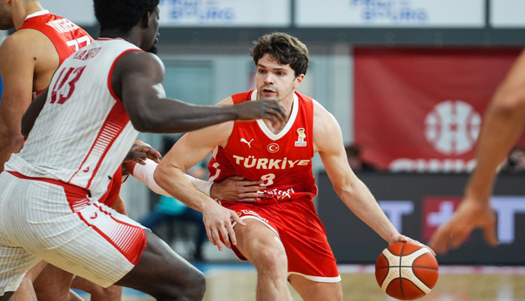 '12 Dev Adam' artık 11. sırada