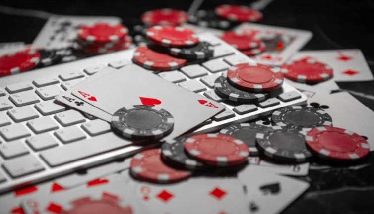 Kişisel bilgilerimiz ellerinde: Yasa dışı bahis çetelerinin av yöntemi