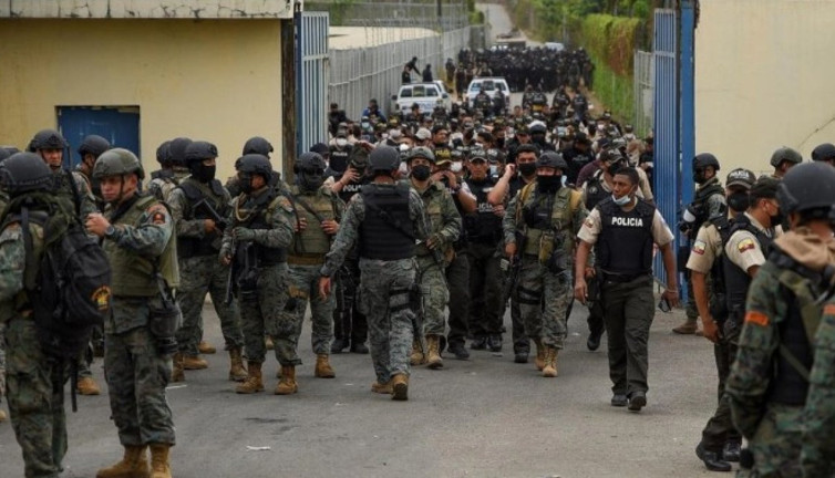 Ekvador'da çeteler arası çatışma