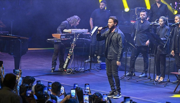 Sinan Akçıl Beştepe’de konser verdi