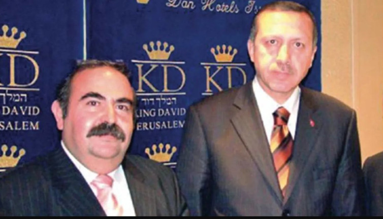 Erdoğan’ın sınıf arkadaşı olduğunu iddia eden tek tanık öldü. Onun da hiç fotoğrafı yoktu