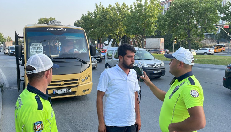 Bakırköy'de yolcu minibüslerine denetim