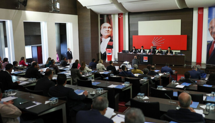 CHP’de kritik oylamanın sonucu belli oldu: Görevden alınan başkanların itirazları reddedildi
