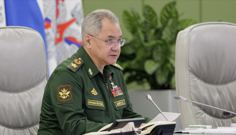 Rusya Savunma Bakanı Şoygu, Kuzey Kore'ye ziyarette bulunacak