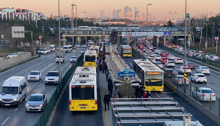 UKOME bugün toplu taşımaya yüzde 57 zam teklifiyle toplanıyor