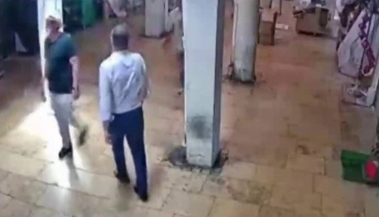 Çekimleri İstanbul'da yapılacaktı. Meraklı esnaf milyon dolarlık projeyi başlamadan bitirdi