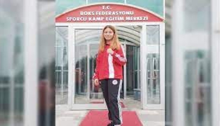 Yoncagül Yılmaz ve Havvanur Kethüda Avrupa Şampiyonu